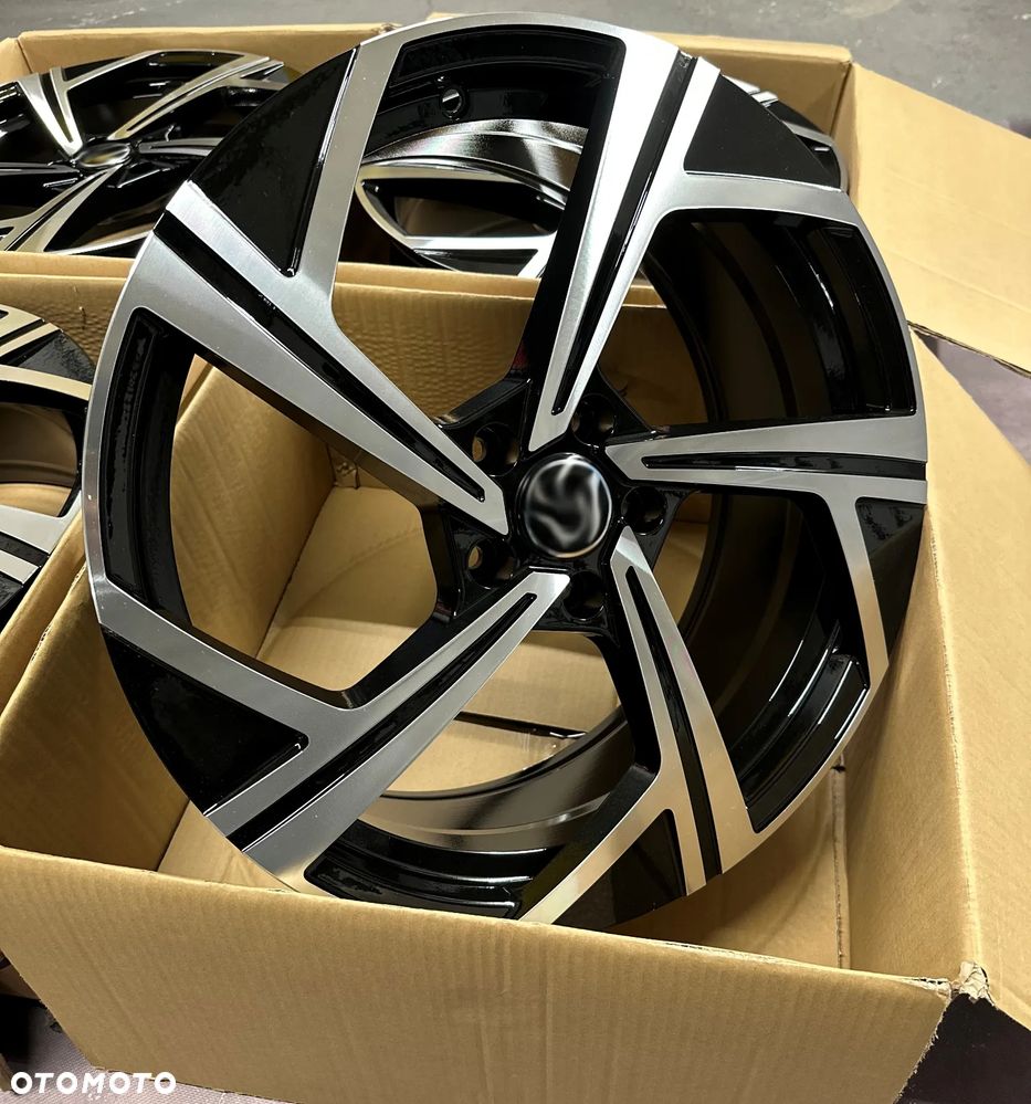 Felgi 5x112 19 8J ET 45 NOWE VW Skoda Seat Cupra Audi - 5