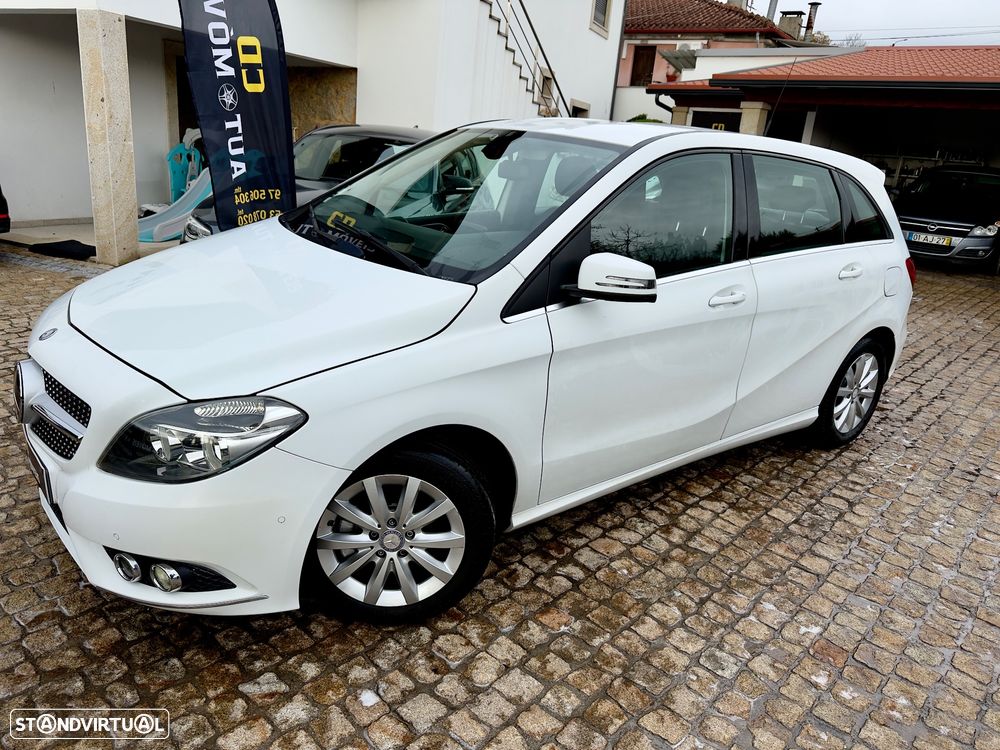 Mercedes-Benz B 180 (CDI) d 7G-DCT AMG Line - 13