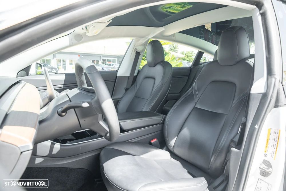 Tesla Model 3 Standard RWD Plus - 18