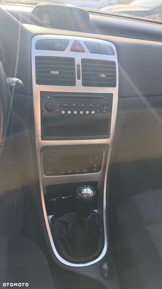 Peugeot 307 110 Premium - 6
