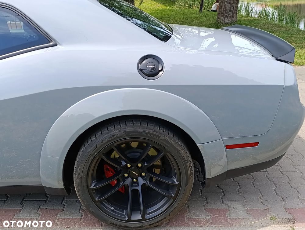 Dodge Challenger 6.2 Hellcat Widebody - 14