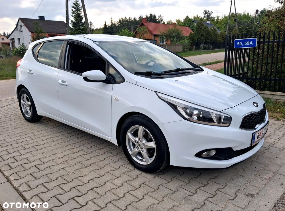 Kia Ceed 1.4 CVVT Dream Team Edition - 7