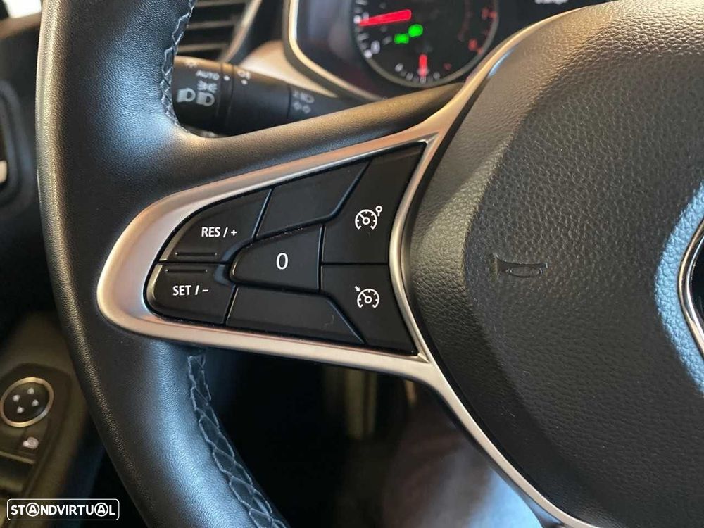 Renault Clio 1.0 TCe Limited - 10