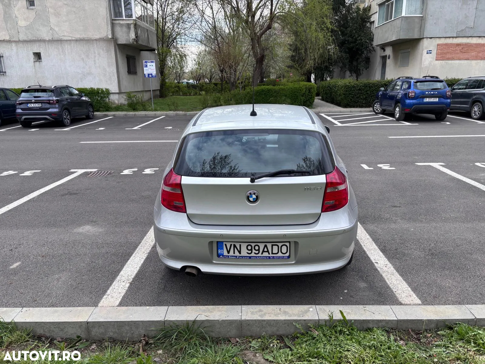 BMW Seria 1 116d - 5