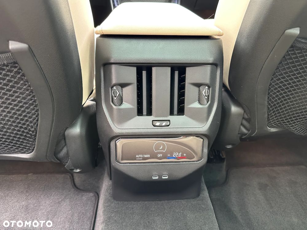 BMW X3 xM50 mHEV - 21