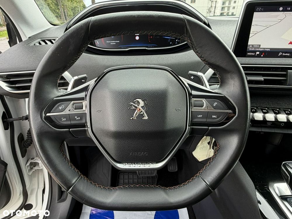 Peugeot 3008 1.6 BlueHDi Allure S&S EAT6 - 20