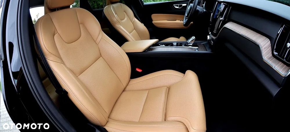 Volvo XC 60 B4 D Geartronic RDesign - 4