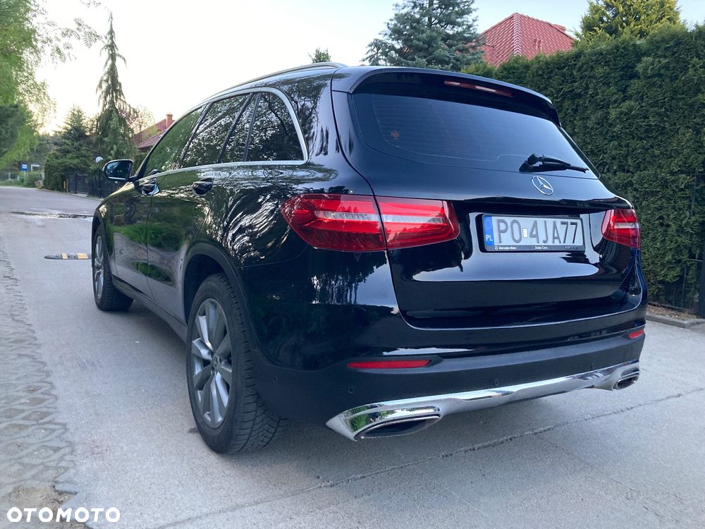 Mercedes-Benz GLC - 28