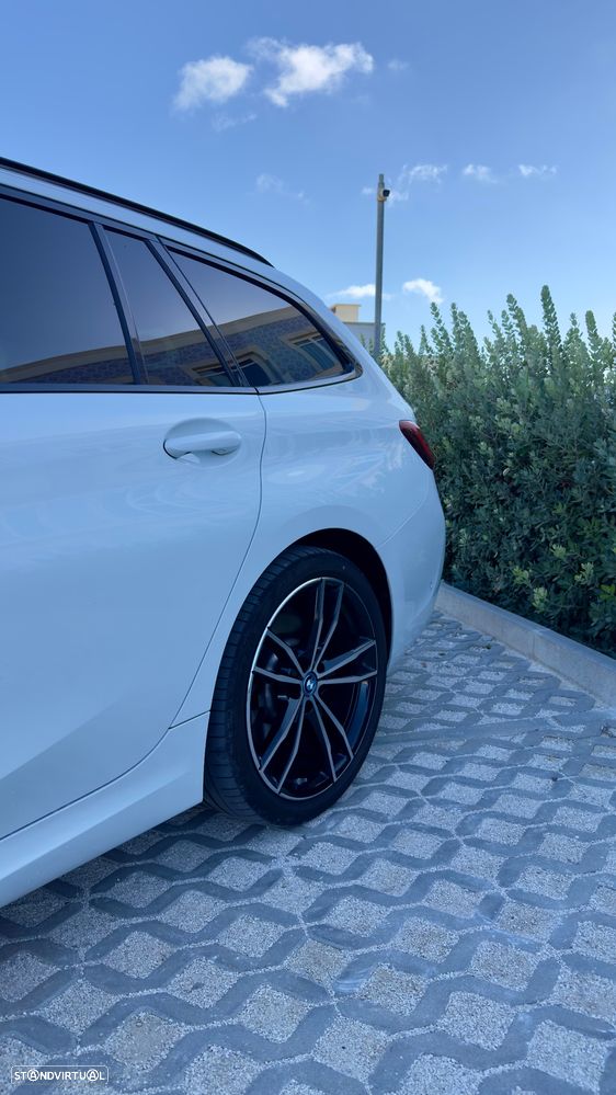 BMW 320 e Touring Aut. M Sport - 12