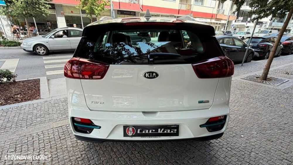 Kia e-Niro 39.2kWh Move 39 - 5