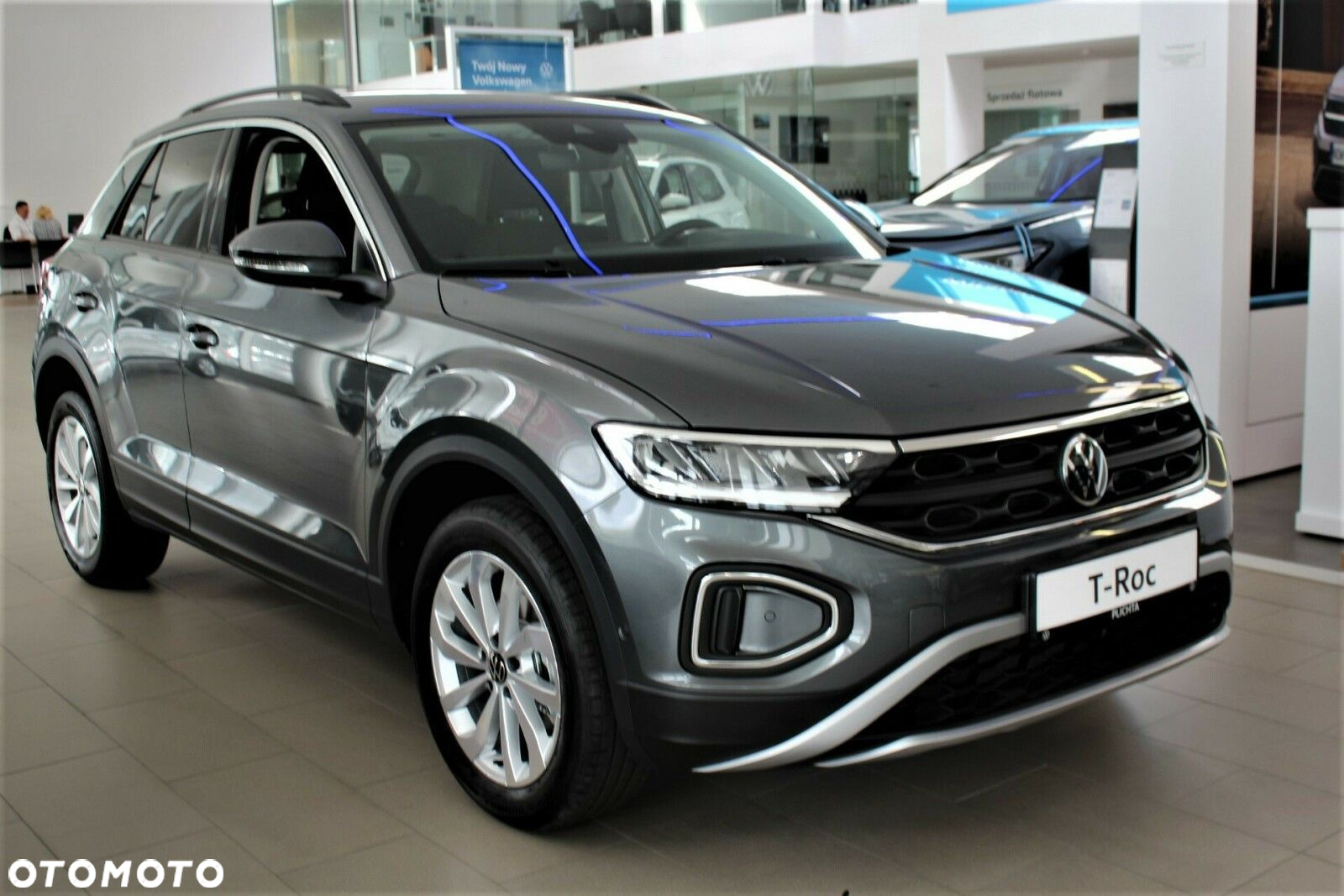 Volkswagen T-Roc - 2