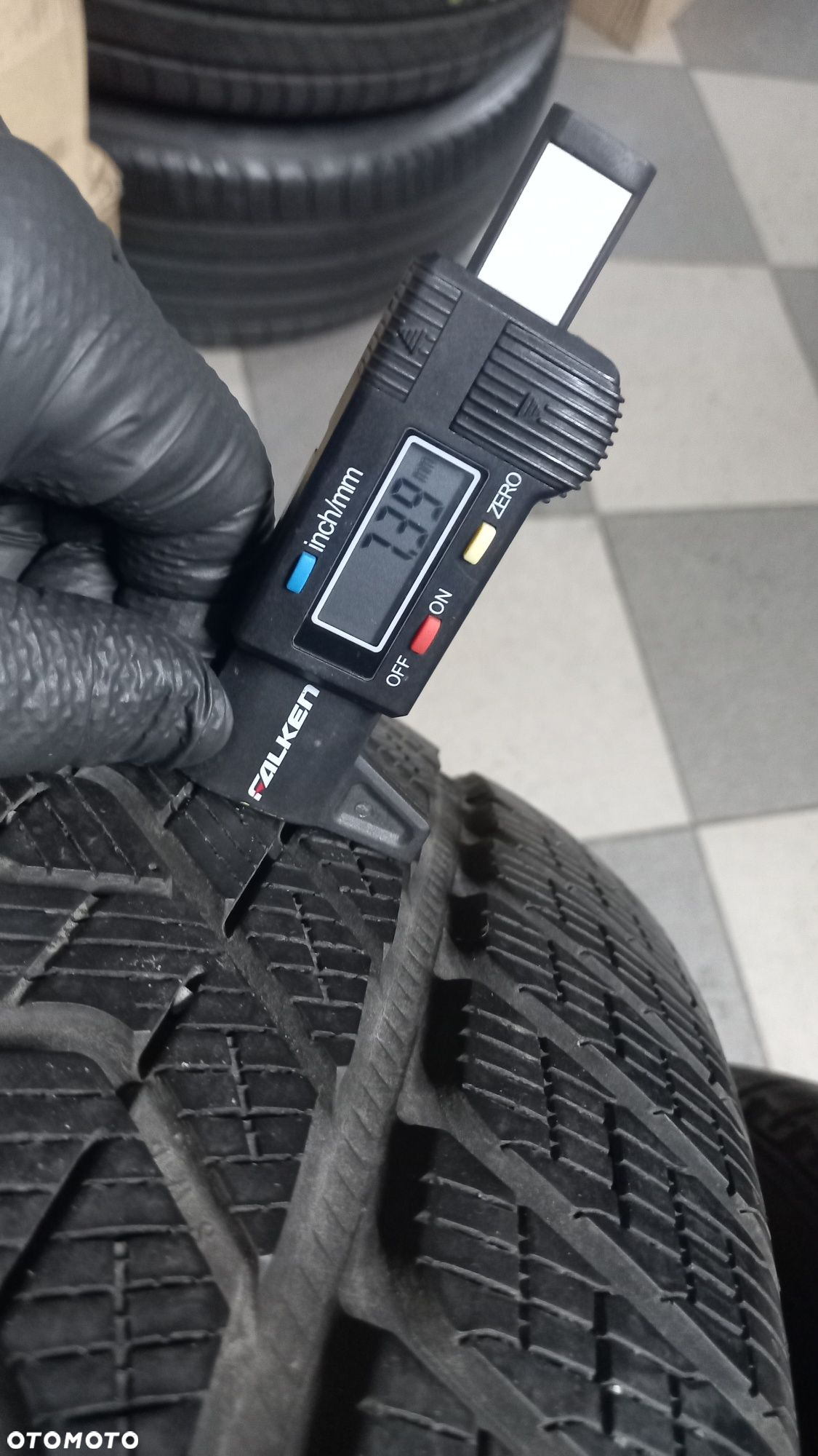 Opony Zimowe Pirelli Scorpion Winter 255/50/19 107V 2szt - 2