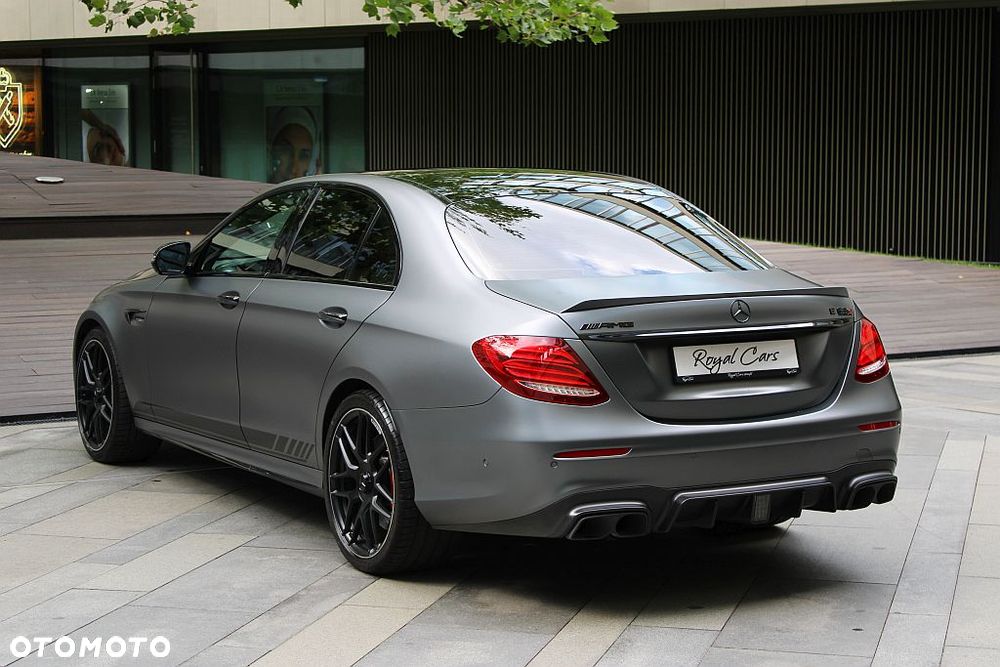Mercedes-Benz Klasa E AMG 63 S 4-Matic+ - 3