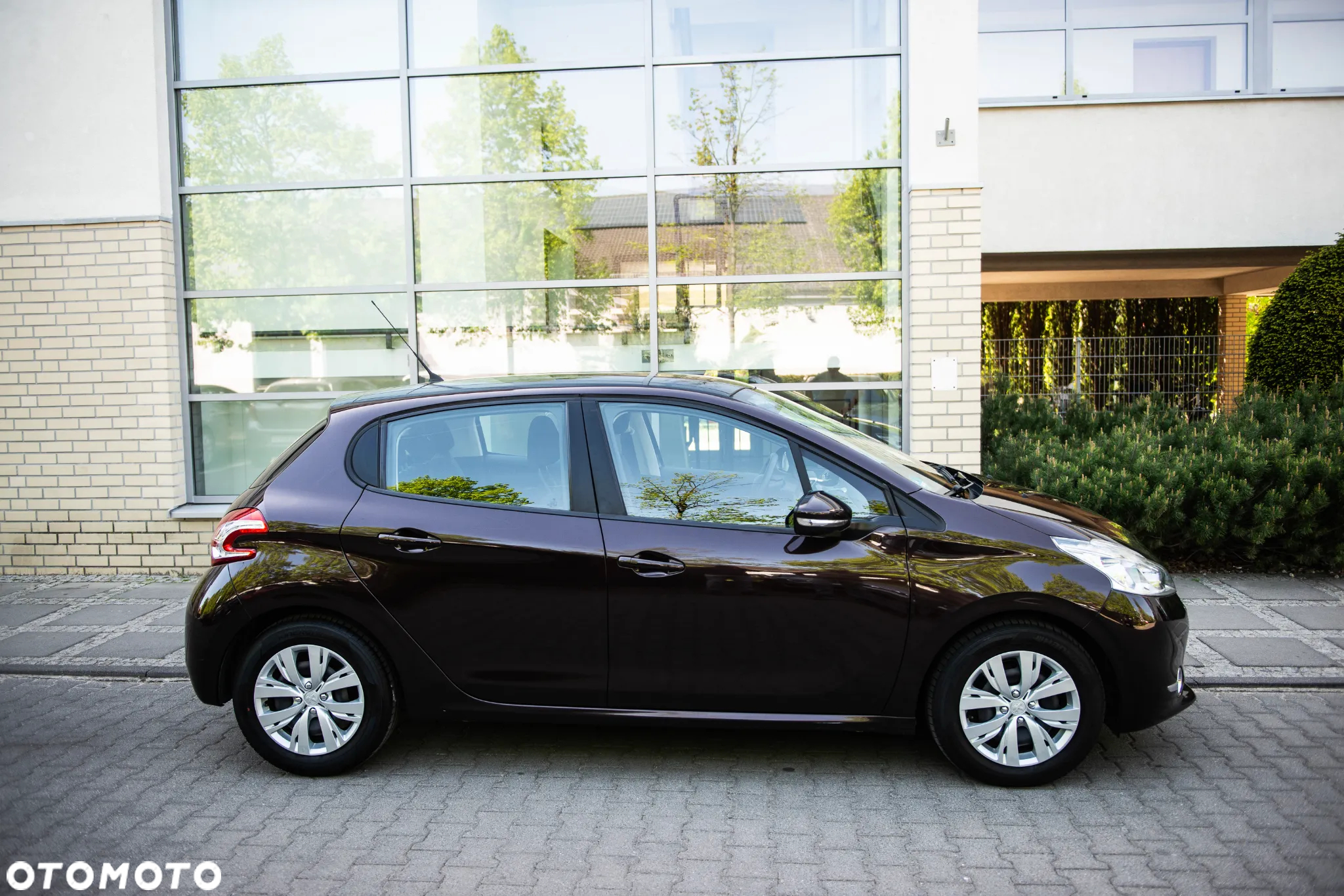 Peugeot 208 1.2 PureTech Allure - 11
