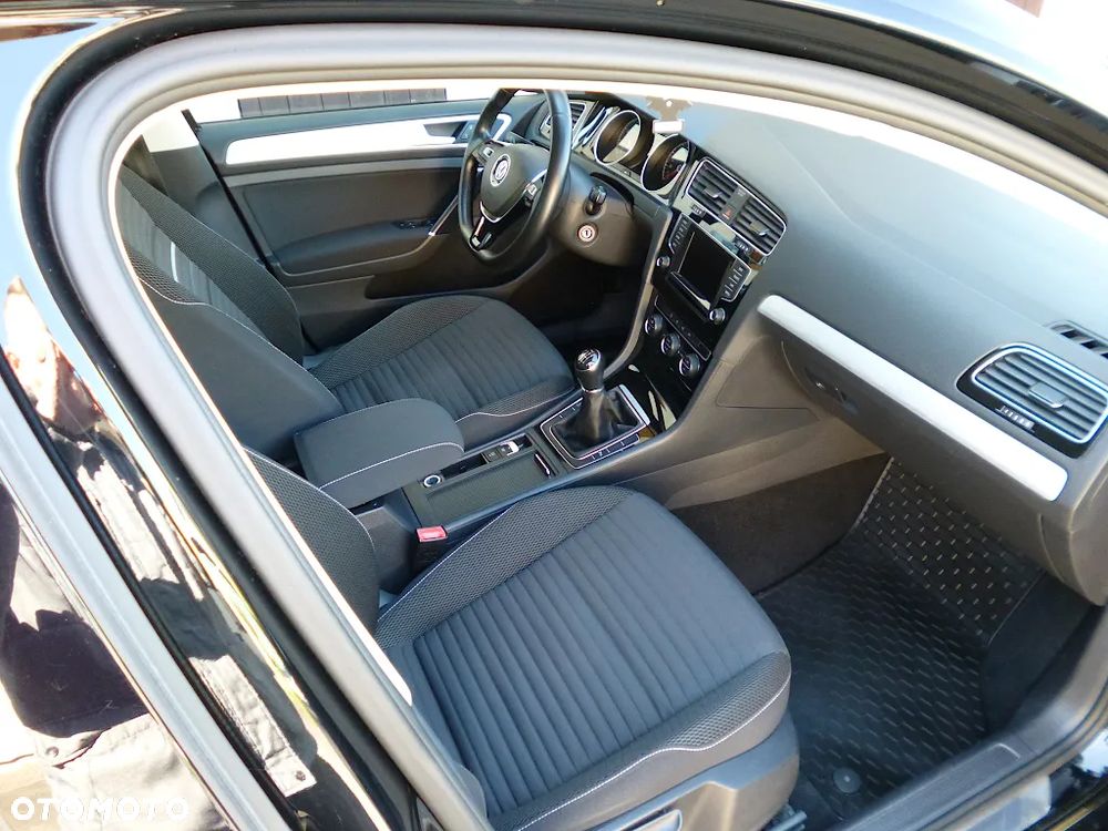 Volkswagen Golf 1.2 TSI BlueMotion Technology Cup - 9
