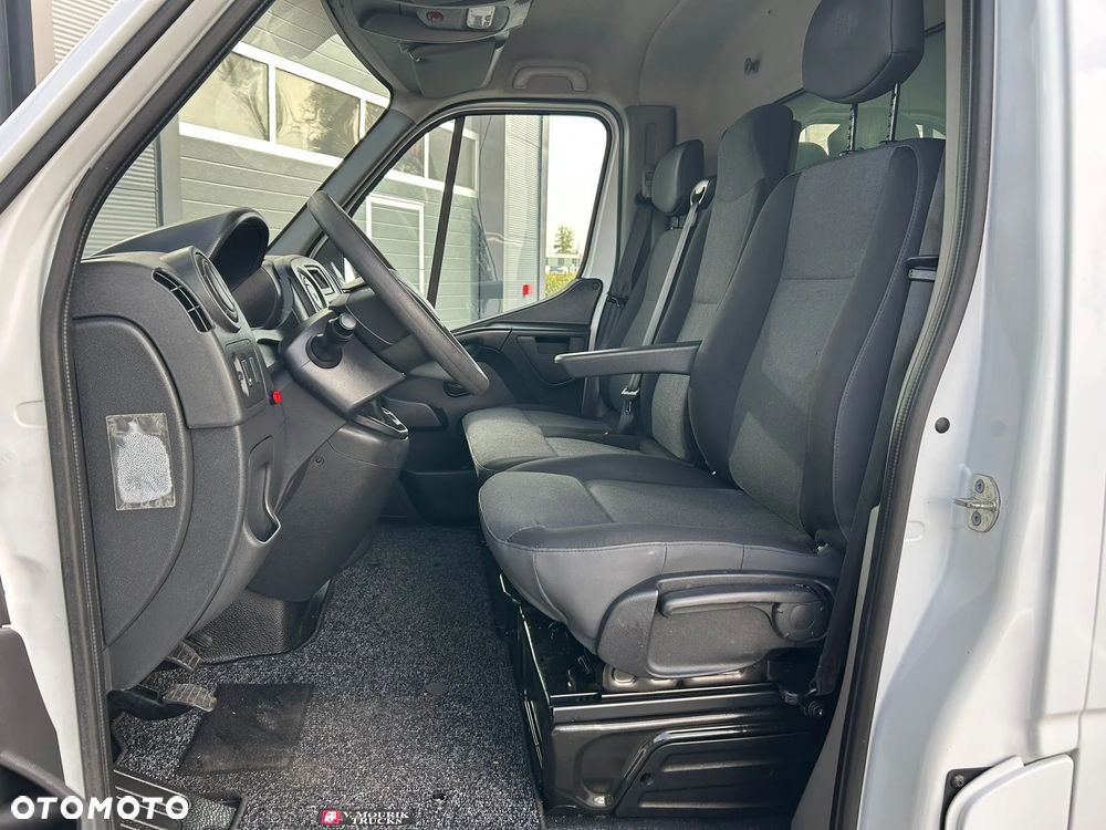 Renault Master 2.3 DCI 130KM Kontener 8 palet + winda 750kg **Klima**Sprowadzony**2019R** - 10