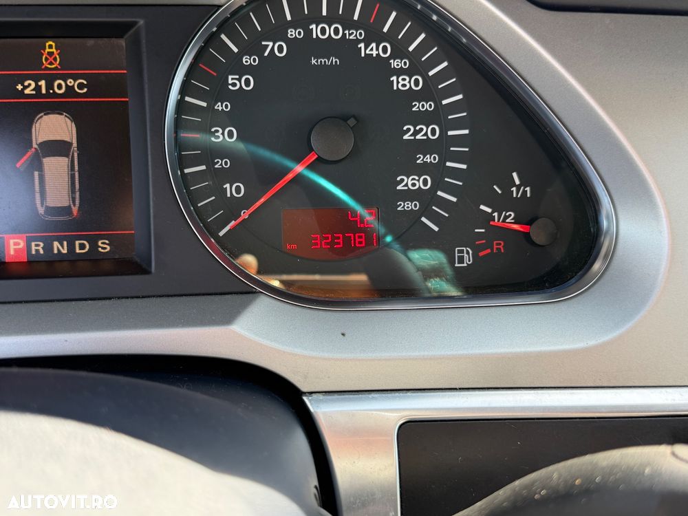 Audi A6 Avant 2.0 TDI DPF multitronic - 11