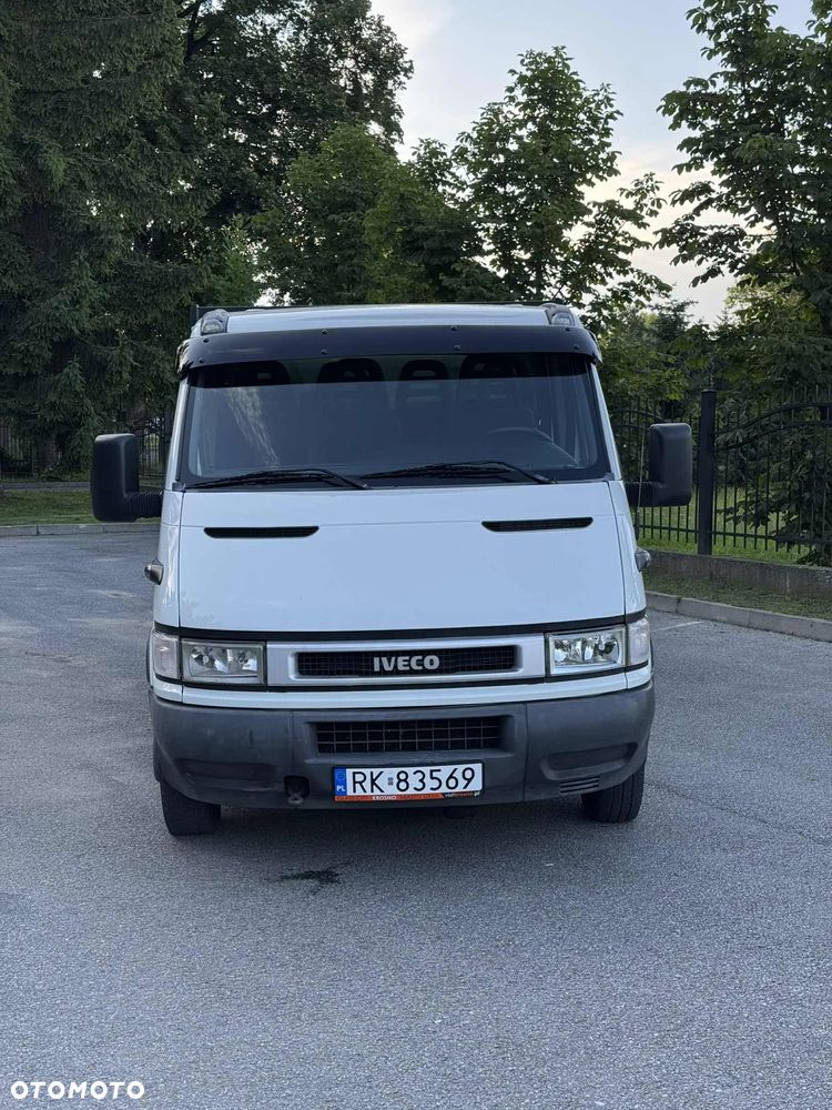 Iveco Daily Doka 40C14 - 7 OSOBOWY - 2