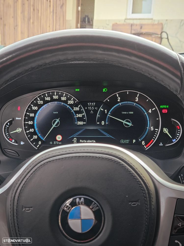 BMW 320 d Aut. Sport Line - 54