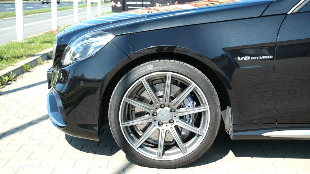 Mercedes-Benz Klasa E - 16