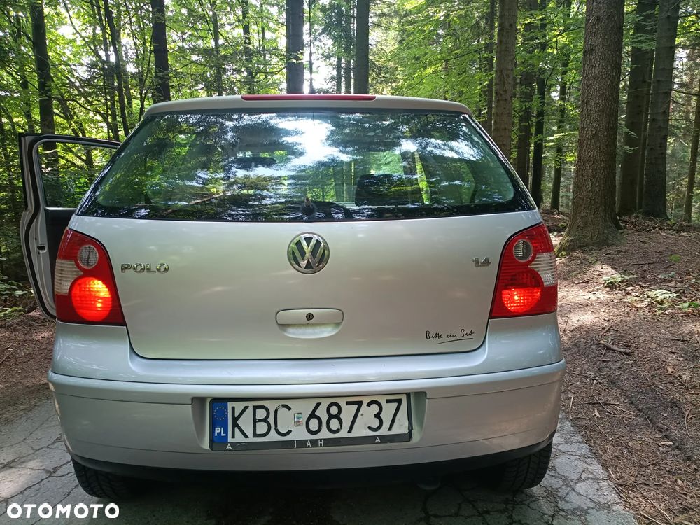 Volkswagen Polo 1.4 16V Comfortline - 4