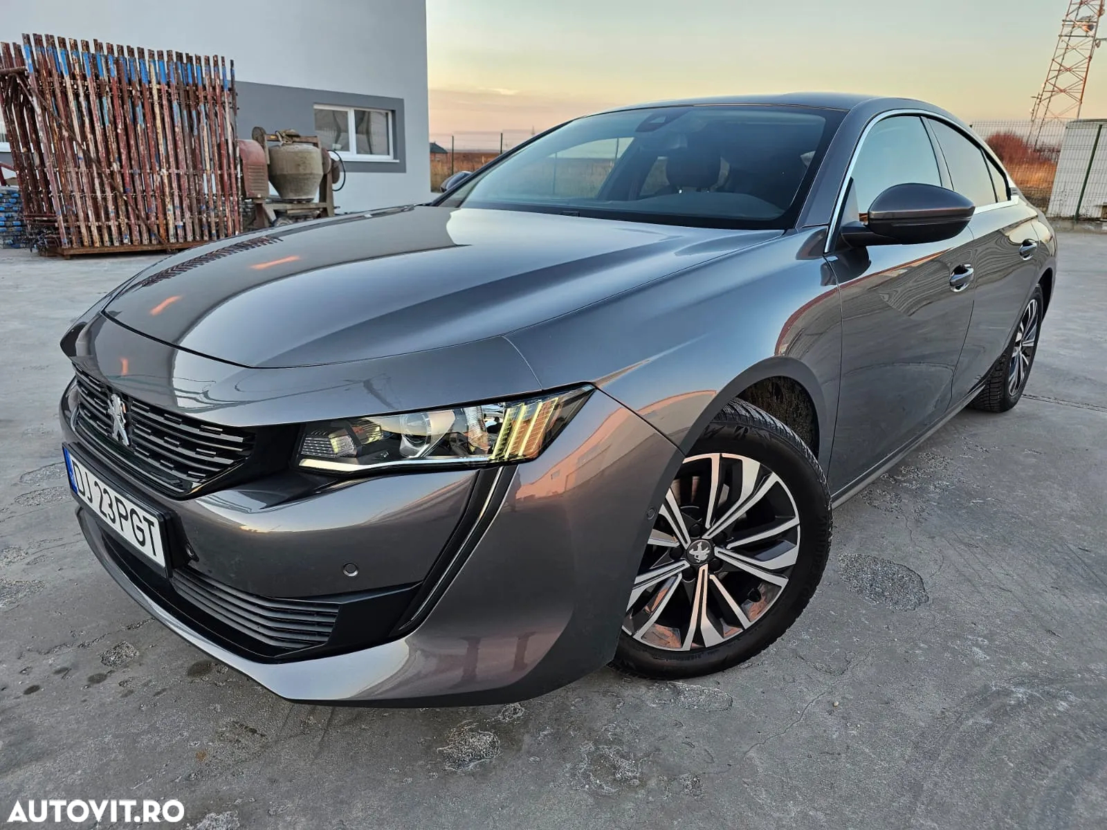 Peugeot 508 SW 1.2 PureTech S&S EAT8 Allure Pack - 9