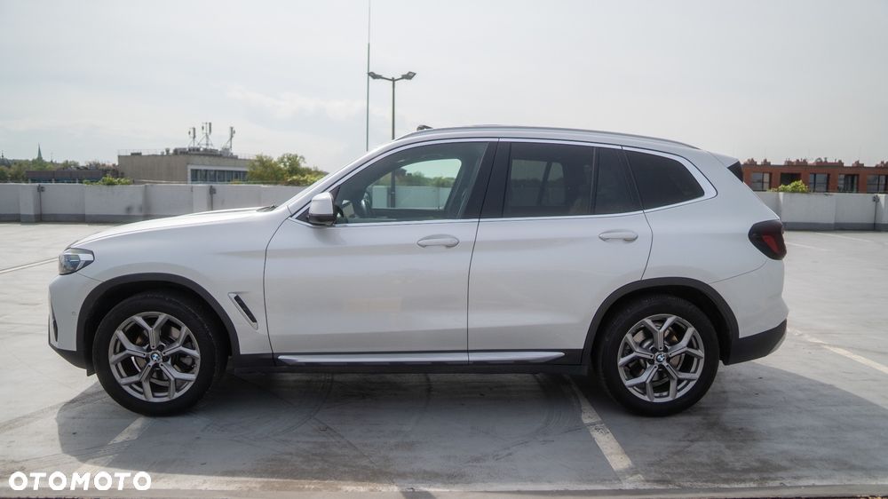 BMW X3 xDrive30i Luxury Line - 25
