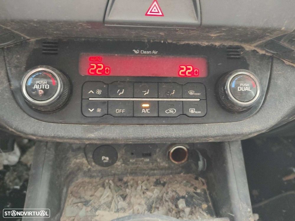 COMANDO CLIMATIZADOR KIA SPORTAGE EMOTION 4X4 - 7
