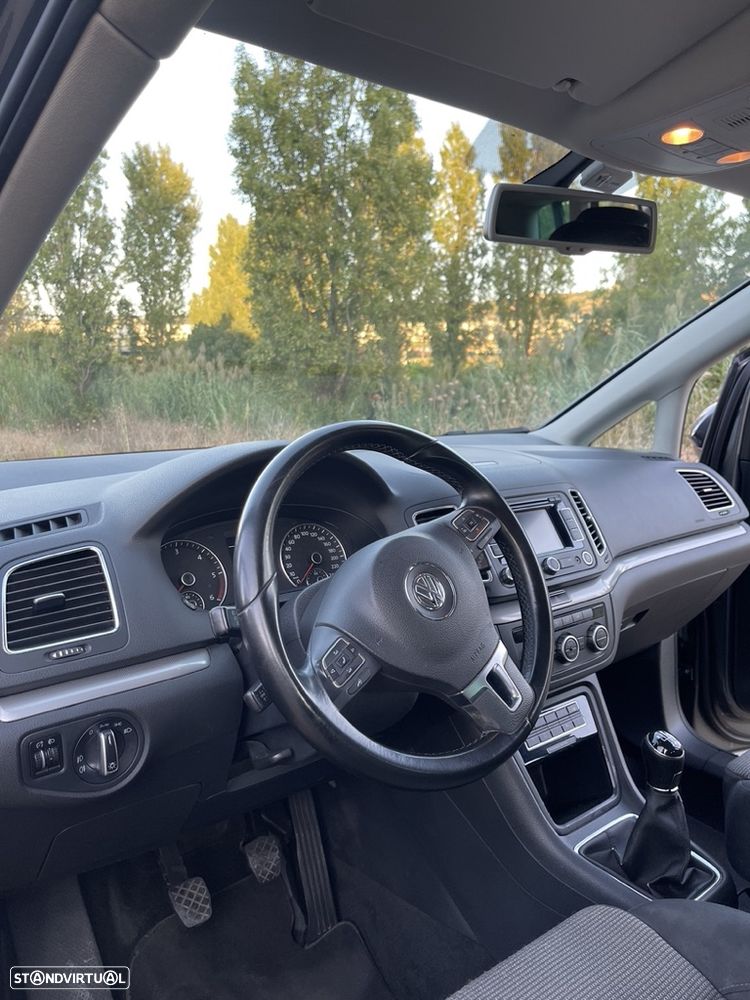 Volkswagen Sharan 2014 photo 4