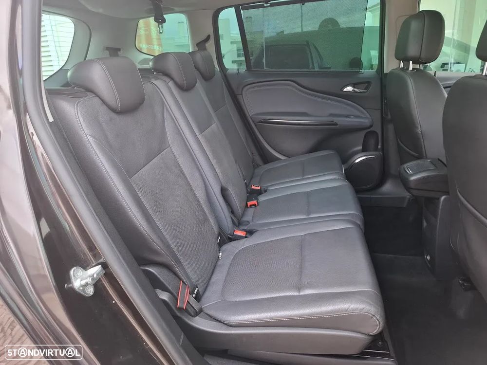 Opel Zafira 2.0 CDTi Cosmo - 34