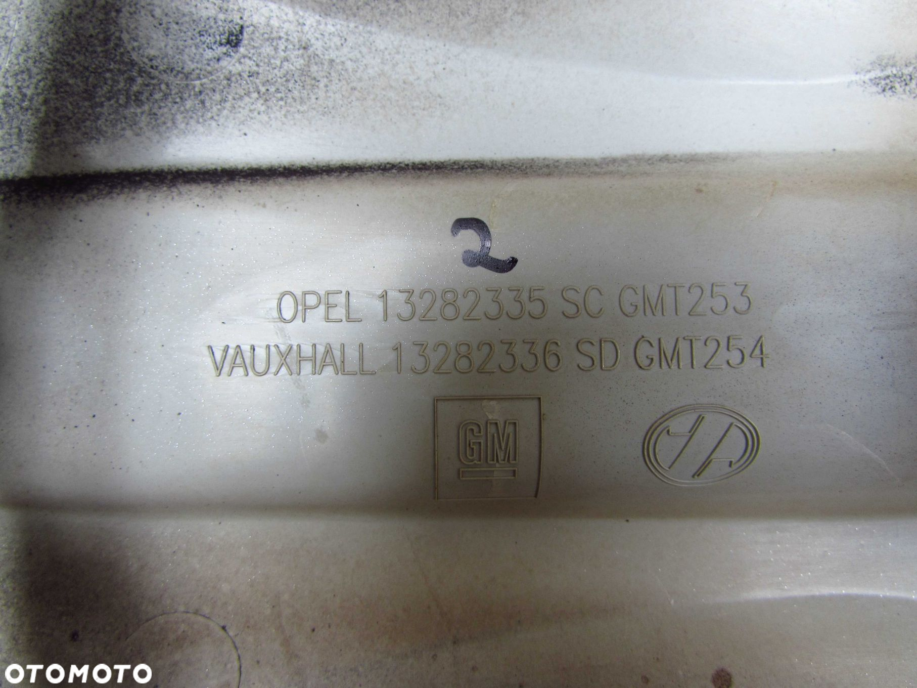 OPEL ASTRA H  KOLPAK STRUKTURALNY DEKIELEK ORYGIANALNY FELGI 16" 13282335 5X120 - 6