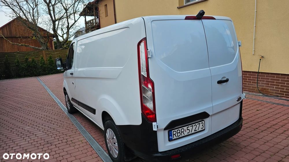 Ford Transit Custom - 28