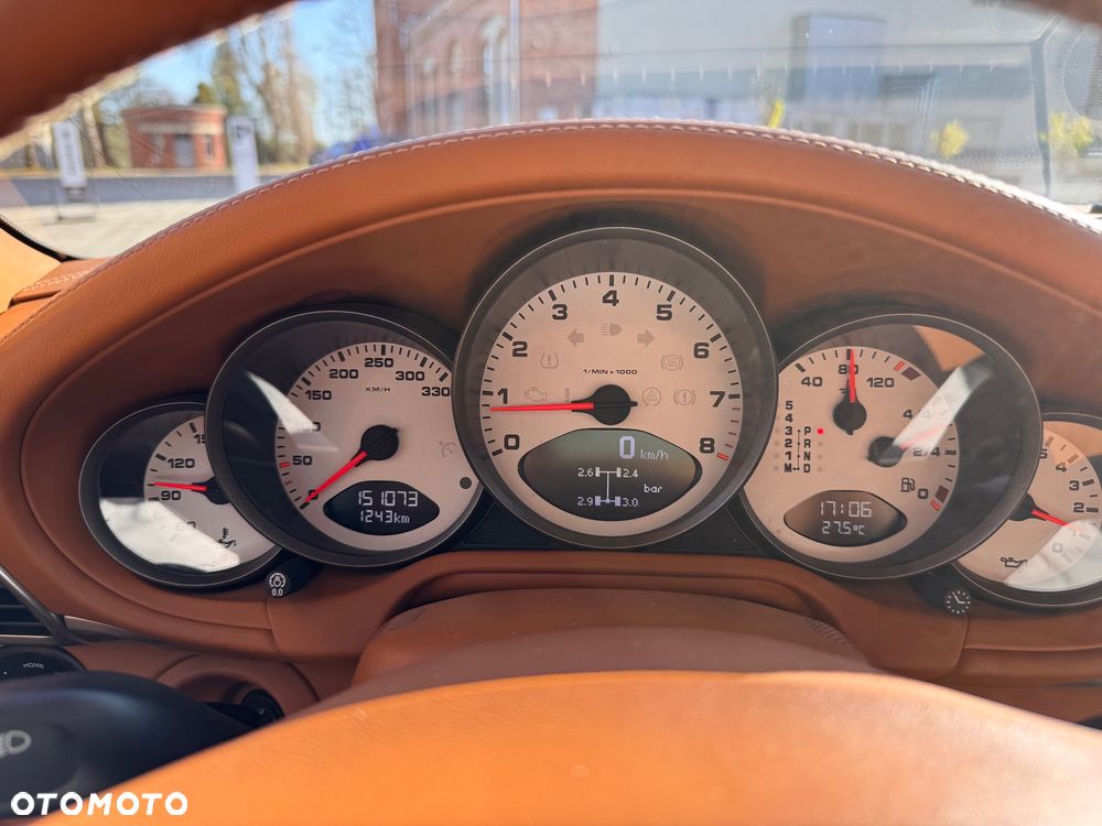 Porsche 911 - 10