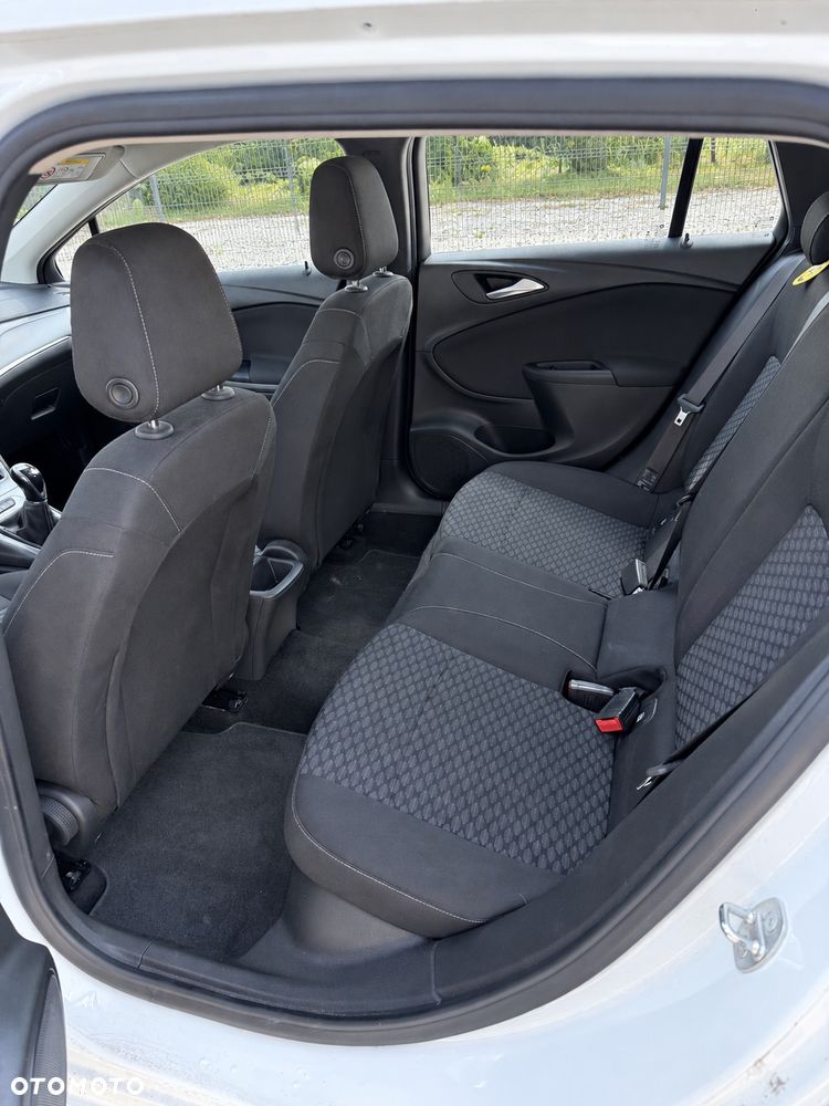 Opel Astra 1.5 CDTI S&S - 8