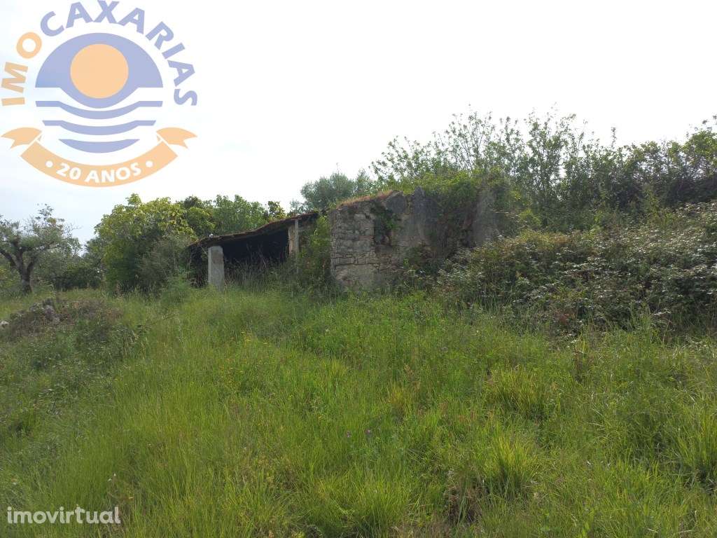 Terreno com Ruína para recuperar - Grande imagem: 3/7