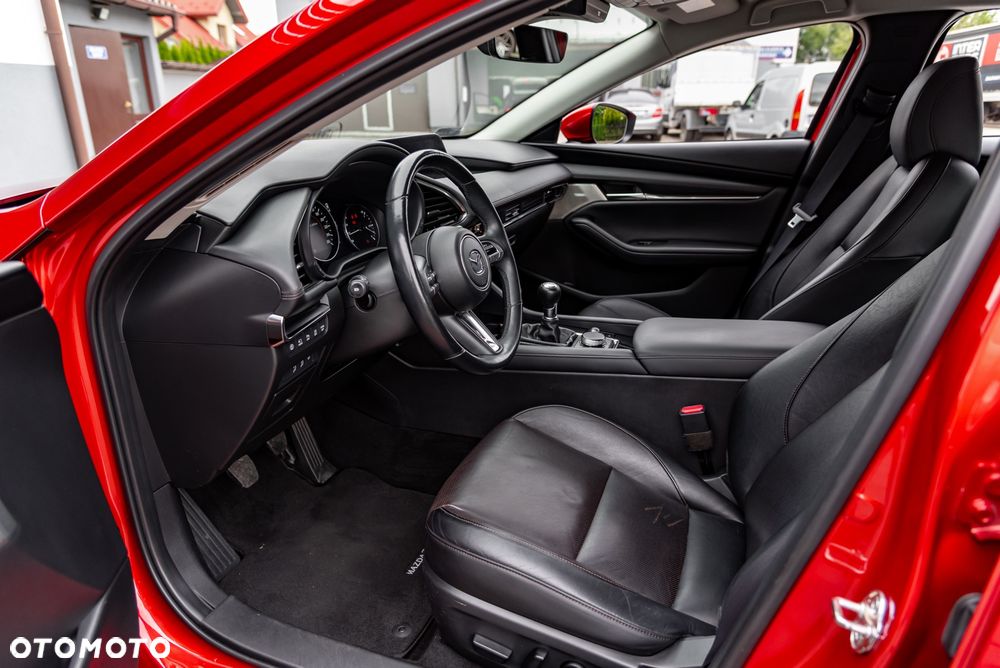 Mazda 3 2.0 mHEV Hikari - 17