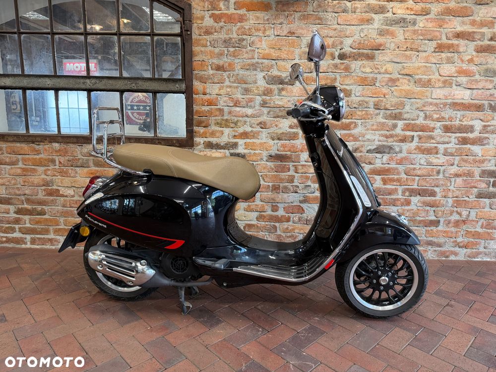 Piaggio Vespa - 1