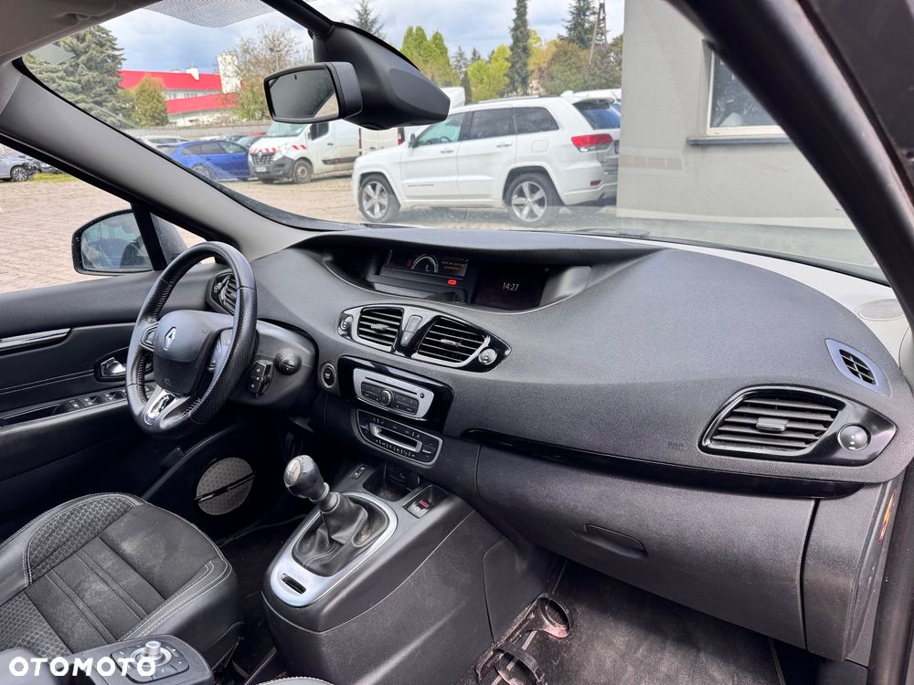 Renault Scenic 1.5 dCi Energy Bose EU6 - 10