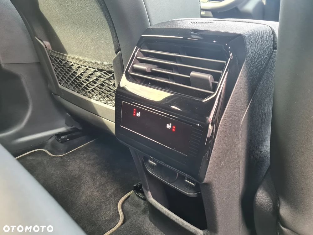 Peugeot 3008 1.2 PureTech mHEV GT S&S e-DCS6 - 19
