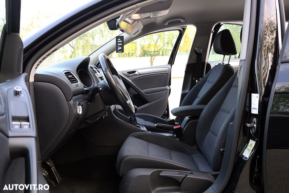 Volkswagen Golf 1.6 BlueTDI Comfortline - 12
