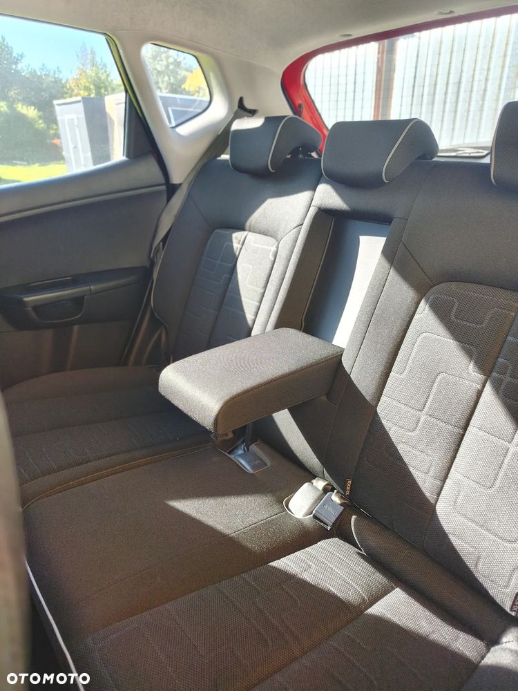 Kia Venga - 15