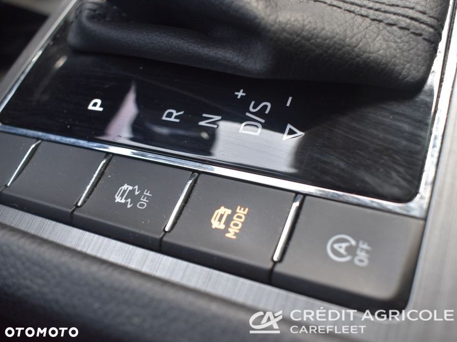 Skoda Superb 2.0 TSI 4x4 Scout DSG - 32