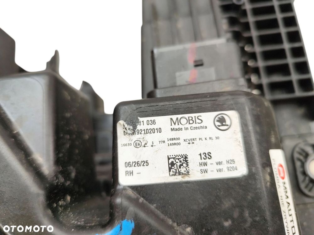 LAMPA PRAWY PRZÓD SKODA ENYAQ LIFT (2025-) 85 286KM 210kW 5LB941036 - 2