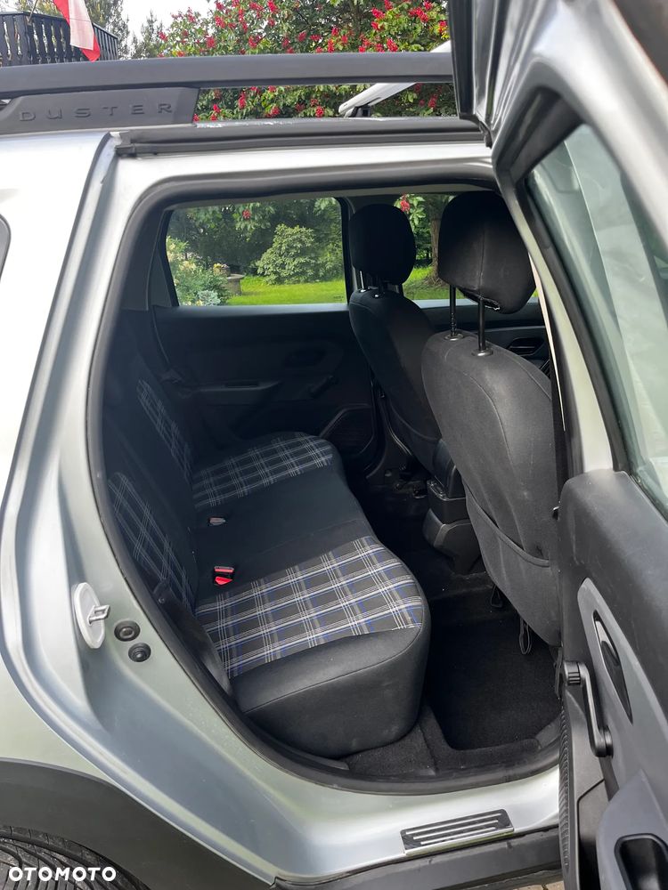 Dacia Duster 1.6 SCe Laureate 4x4 S&S - 10