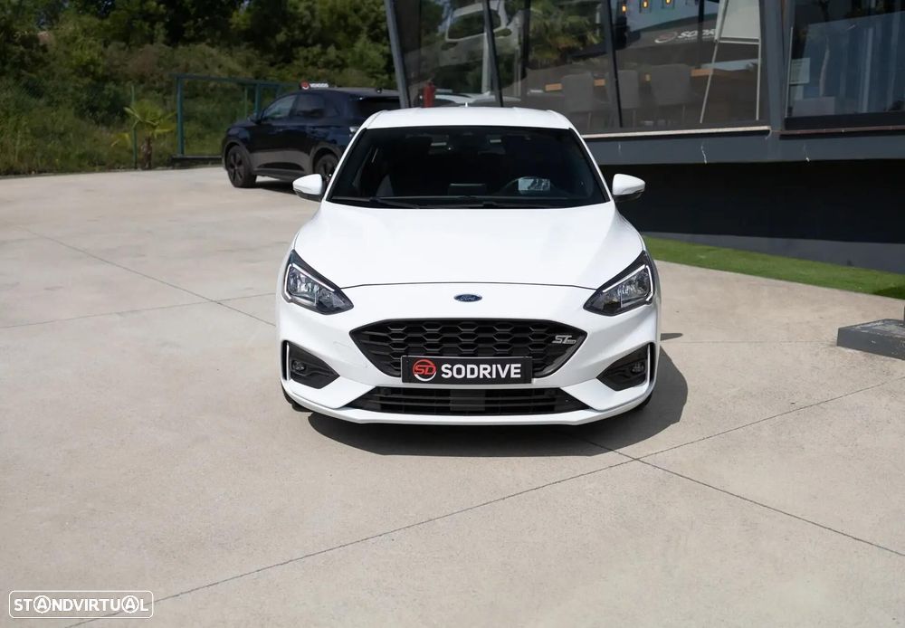 Ford Focus 1.0 EcoBoost S&S ST-LINE - 15