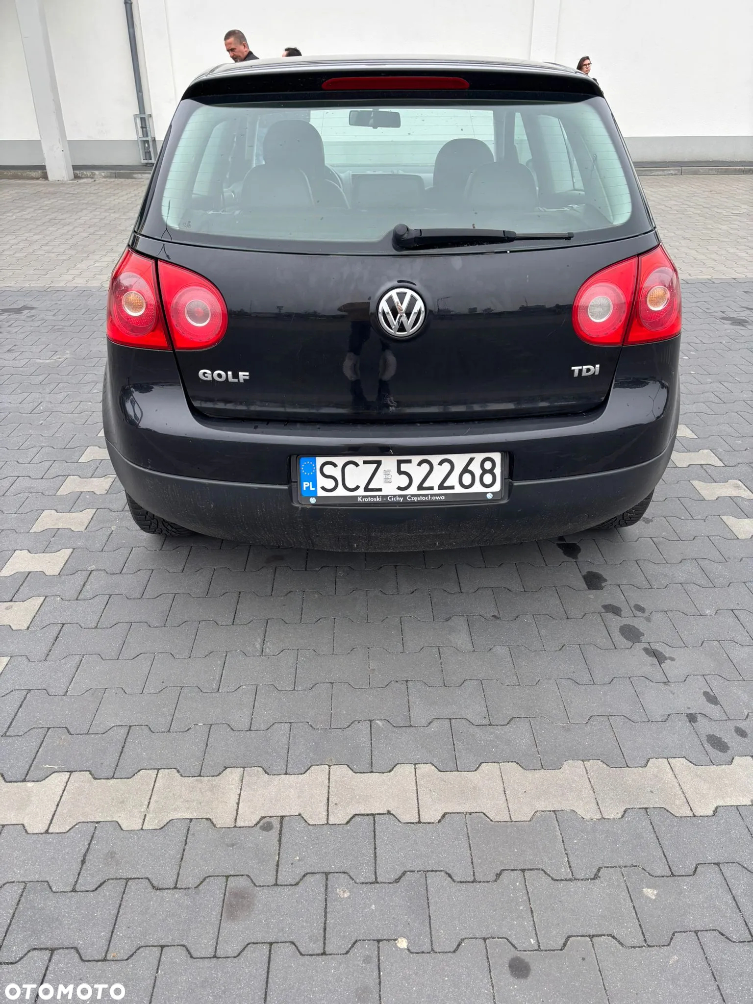 Volkswagen Golf V 1.9 TDI Comfortline - 8