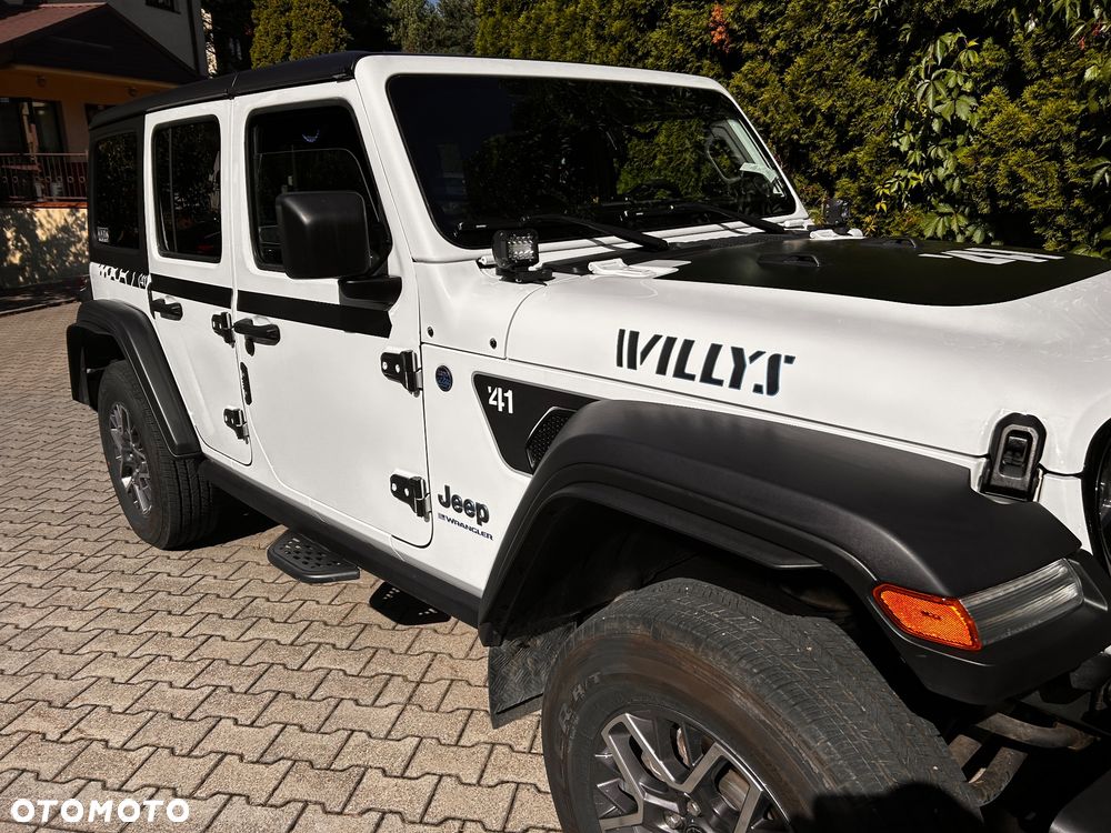 Jeep Wrangler - 5