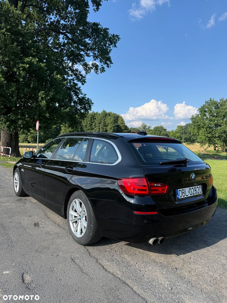 BMW Seria 5 520i - 3