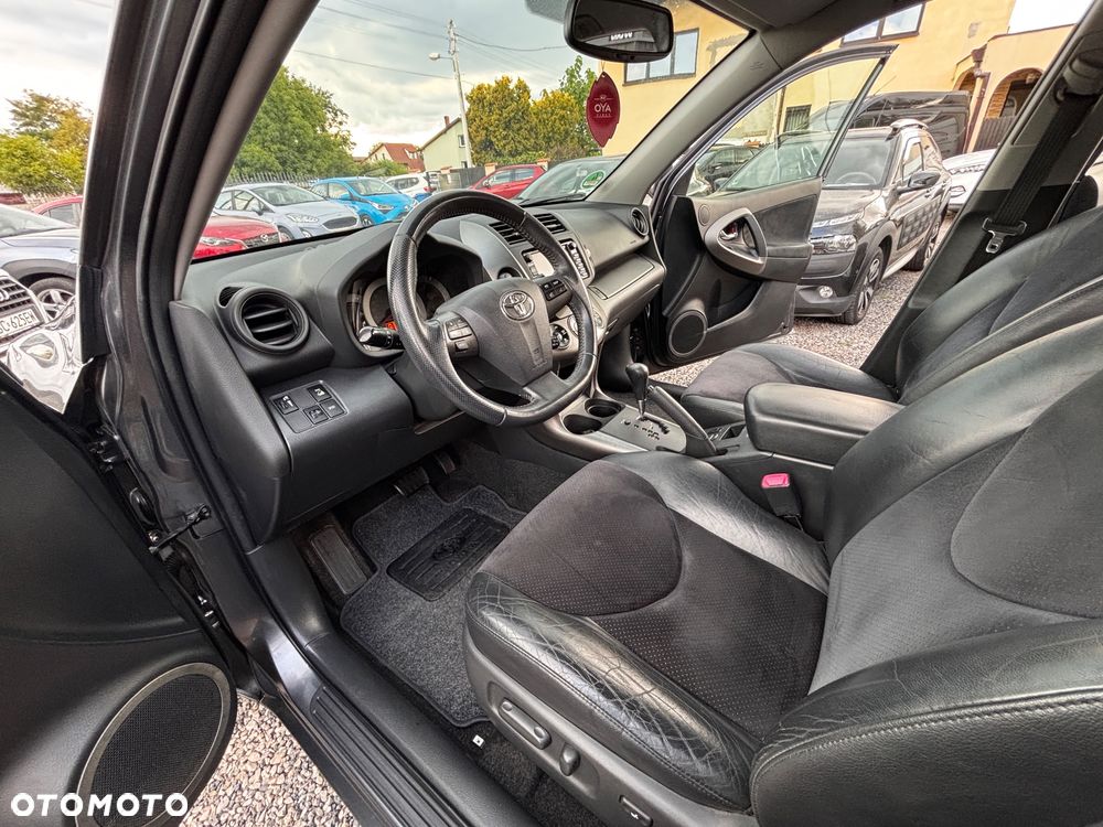 Toyota RAV4 2.0 VVT-i Prestige NAVI MS - 16
