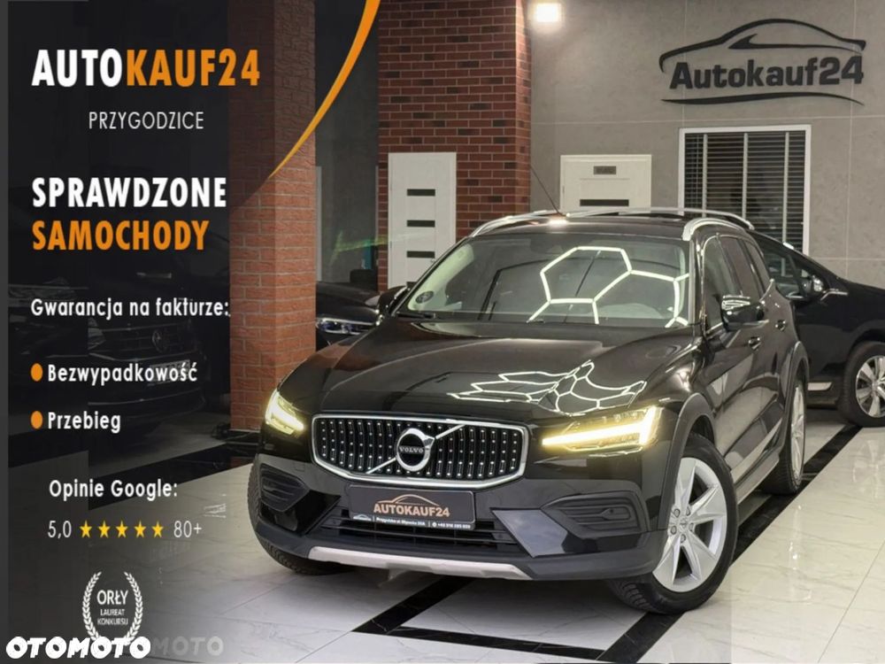 Volvo V60 Cross Country D4 AWD Geartronic - 1
